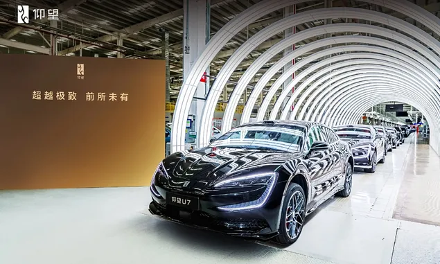 BYD Pecahkan Rekor! 13 Juta Kendaraan Energi Baru Produksi Kilat