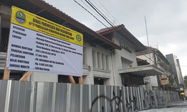 Pemprov Jabar Mulai Pugar Gedung YPK Naripan Bandung