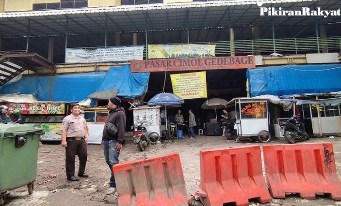 Polisi Sita 200 Bal Pakaian Bekas Impor di Pasar Cimol Gedebage, Polisi: Dititipkan di Rupbasan