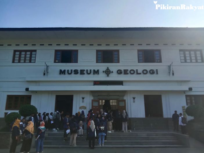 museum geologi bandung