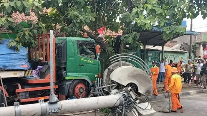 Kecelakaan Maut Truk Trailer Di Bekasi, Polisi Ungkap Fakta Tragedi ...