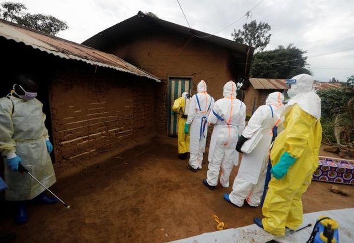 Virus Ebola Merebak, Presiden Uganda Minta Dukun Berhenti Obati Pasien Sakit