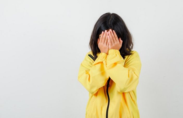 5 Cara Atasi Trauma Akibat Gempa pada Anak, Salah Satunya Jangan Paksa Bicara
