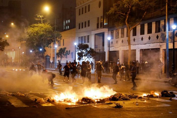 Update Tragedi Peru: Dua Menteri Mundur Usai 17 Orang Tewas dalam Unjuk Rasa Maut