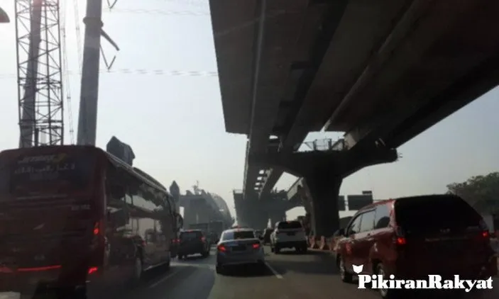 Relokasi Sutet Rampung Konstruksi Tol Jakarta Cikampek Elevated