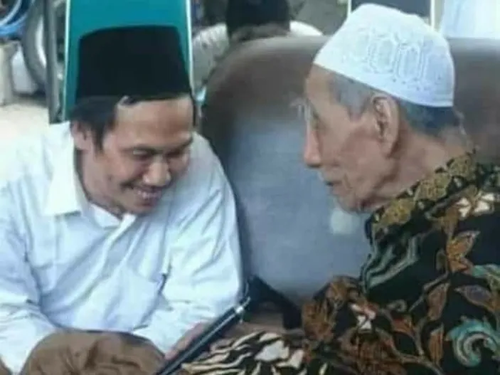 Lafalkan Amalan Singkat Ini 1 Kali Saja Ijazah Dari Murid Mbah Moen