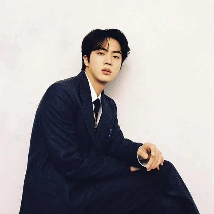 Biodata Dan Perjalanan Karier Kim Seok-jin, Mr Worldwide Handsome ...