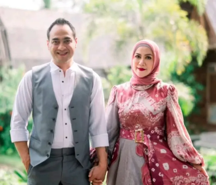 Profil Dan Biodata Ferry Irawan Calon Suami Venna Melinda Kini Resmi Bertunangan Priangan