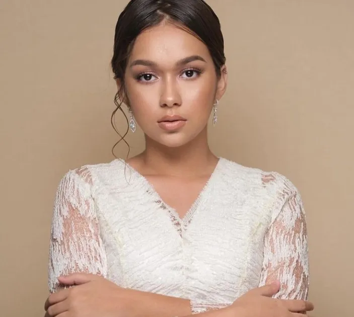 Profil Dan Biodata Lengkap Rebecca Klopper Pacar Fadly Faisal Umur