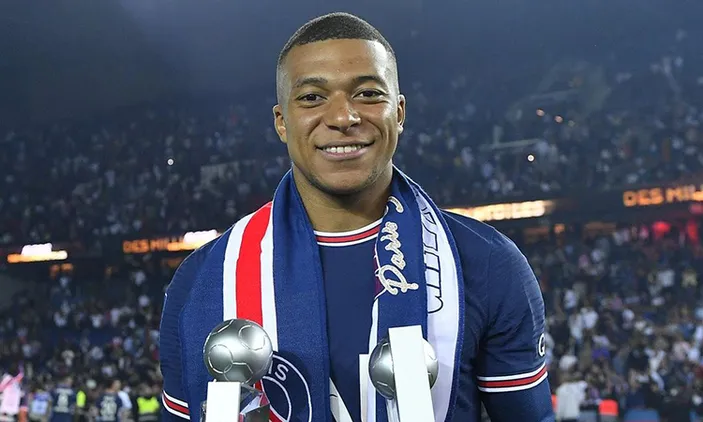 Kylian Mbappe Perpanjang Kontrak Dengan PSG, Begini Tanggapan Bos ...