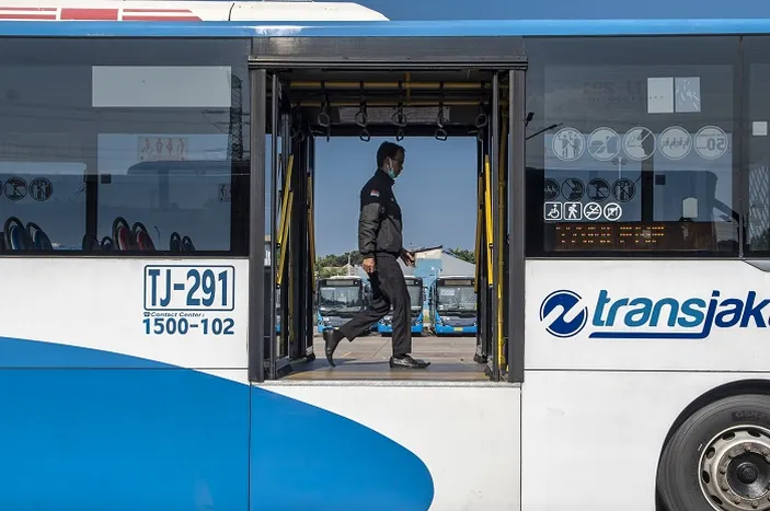 TransJakarta ke Bandara Soetta Belum Wacanakan Tersedianya Bagasi, Prioritas untuk Pekerja