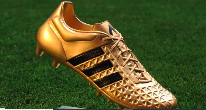 Sejarah Sepatu Emas Adidas: Kilau Pencetak Gol Terbanyak Di Piala Dunia ...