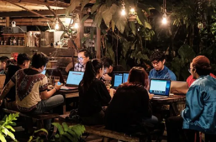 7 Rekomendasi Cafe Malang: Instagramable Dan Aesthetic, Cocok Untuk ...