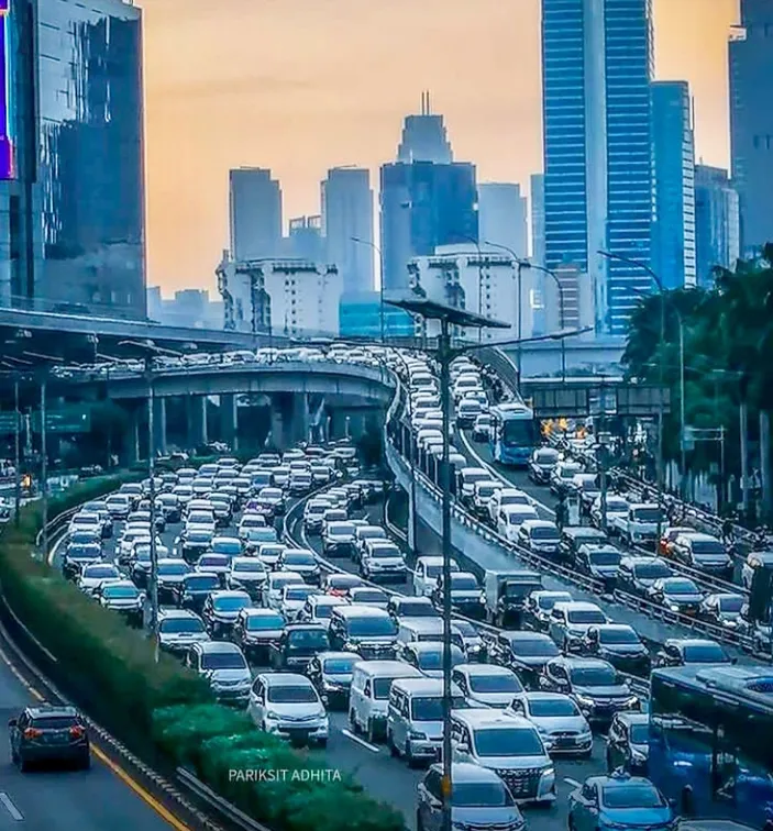 Bukan Jakarta Atau Bandung Inilah Daerah Dengan Jumlah Mobil Pribadi