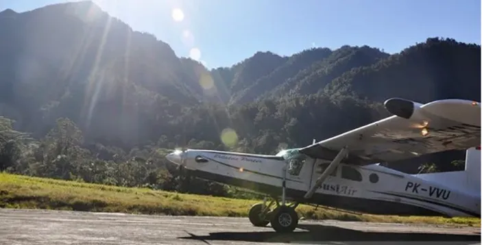 Semua Penumpang Susi Air di Papua Dievakuasi, Pilot Masih Dicari