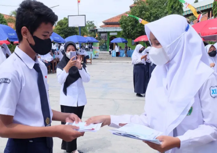 Jabar Prestasi Smp Terbaik Dan Terfavorit Di Cikarang Selatan