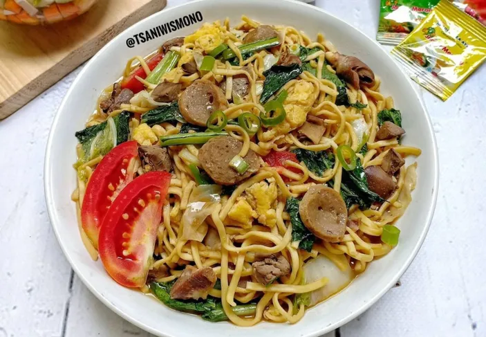 Resep Mie Nyemek Abang-Abang, Tambah 1 Bahan Ini Bikin Rasanya Makin ...