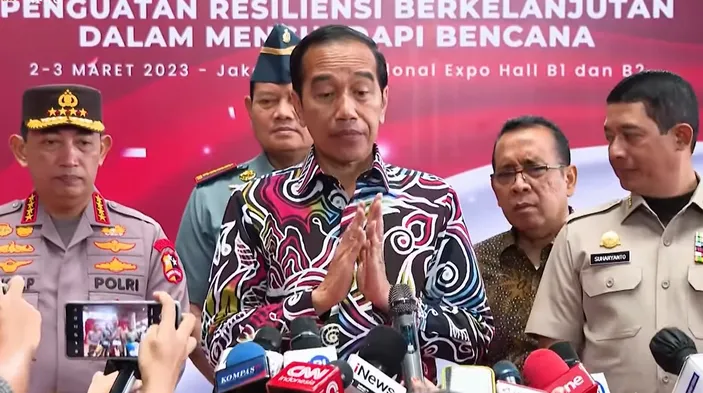 Jokowi Belum Putuskan Sosok Pengganti Zainudin Amali dari Menpora: Suratnya Belum Ada, Kok Diganti