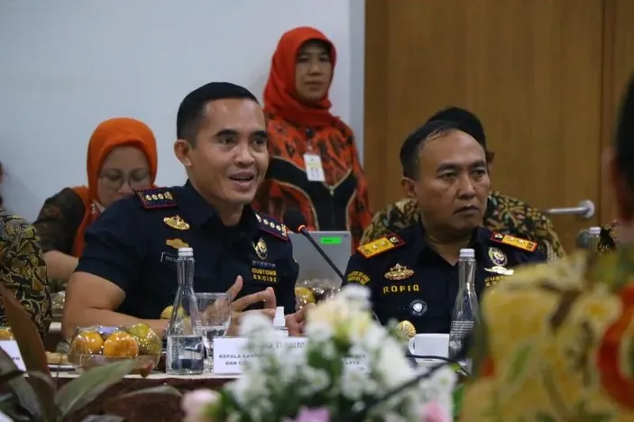 Menilik Koleksi Mobil Mewah Eko Darmanto, Kepala Bea Cukai Yogyakarta yang Bergaya Hedon