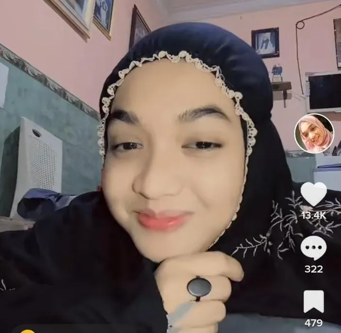 PROFIL NING UMI LAILA Putri 'Kyai Granat' Asal Surabaya, Kini Viral Di ...