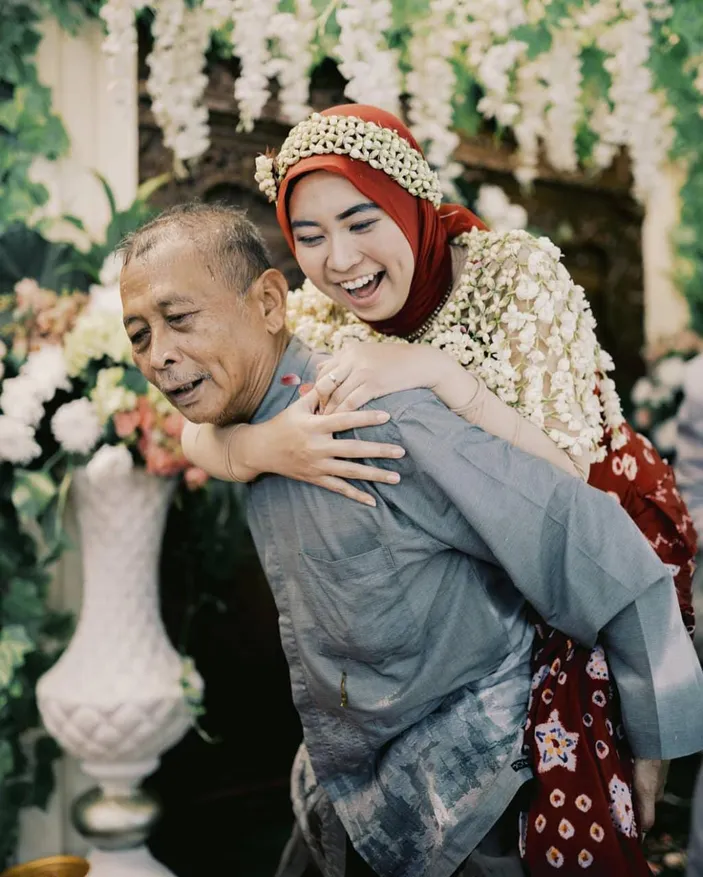 Mimpi Ziarah Kubur: Pertanda Baik atau Buruk? Tafsirnya Menurut Islam!