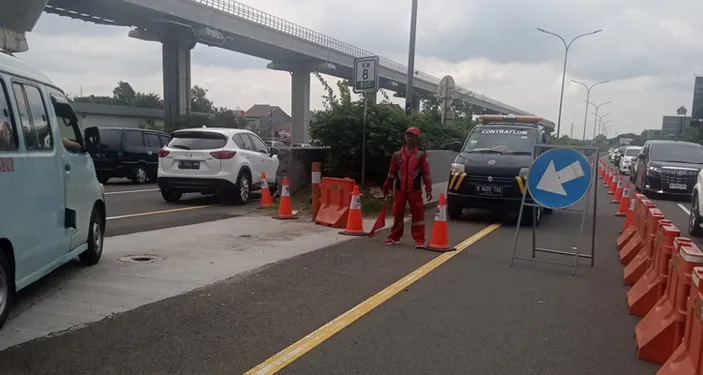 Jasa Marga Terapkan Contraflow Di KM 21 Sampai KM 8 Jalan Tol Jagorawi ...