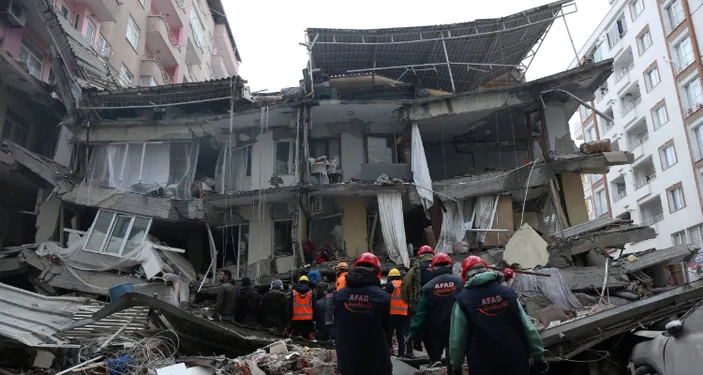 Pria Suriah Ditemukan Selamat Usai Tertimbun Reruntuhan Gempa Selama Tiga Bulan