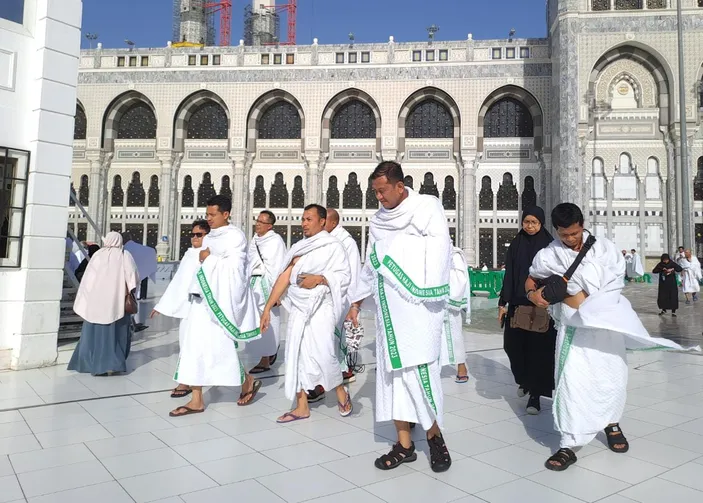 Cuaca Panas di Arab Saudi 40 Derajat Celsius, Calon Haji Indonesia Siapkan Diri
