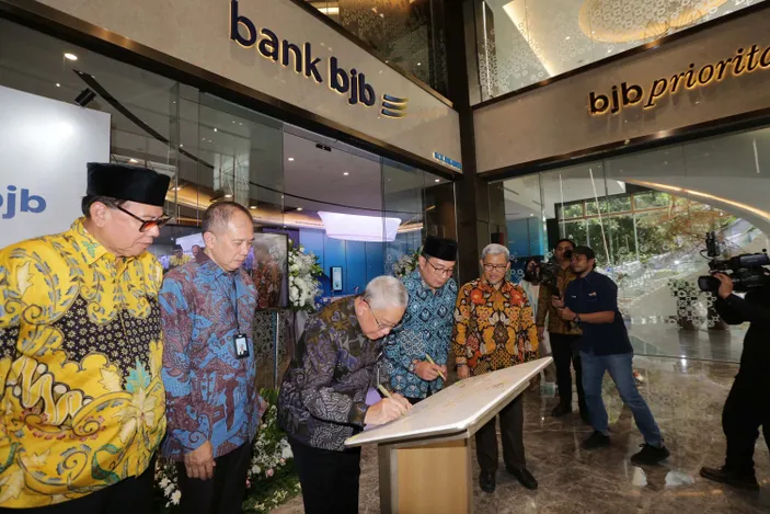 Dukung Percepatan Bisnis, Gedung Kantor bank bjb di T Tower Diresmikan