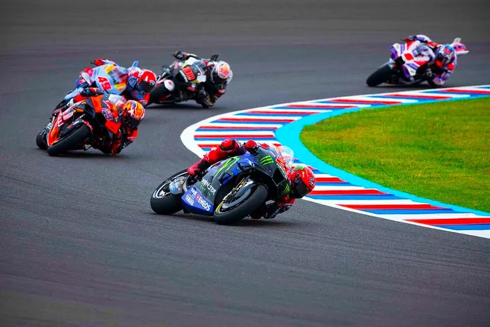 Jadwal MotoGP Austria 2023 Hari Ini, LIVE Streaming Sprint Race di ...