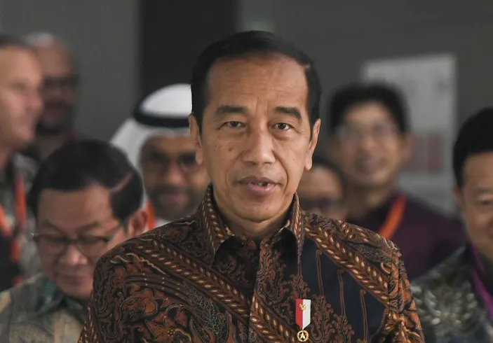 Jokowi Jawab Kabar Syahrul Yasin Limpo Menghilang: Siapa yang Kehilangan Kontak? Coba Dikontak Aja