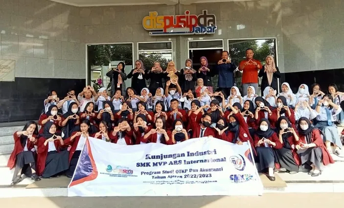 12 Jurusan SMK, Lulusannya Banyak Dicari Perusahaan Dan Bergaji Tinggi ...