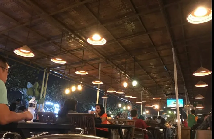 Rekomendasi Tempat Buka Puasa Paling Favorit Orang Bandung Cek Alamatnya Di Sini Bandung Raya