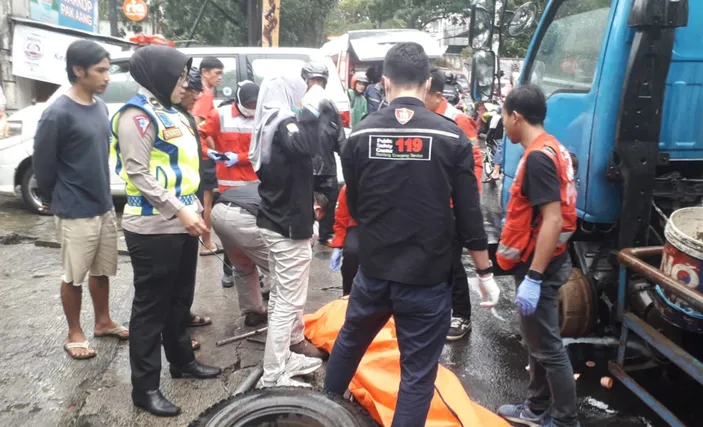 Satu Orang Tewas Dalam Kecelakaan Yang Terjadi Di Jalan Setiabudi Kota ...