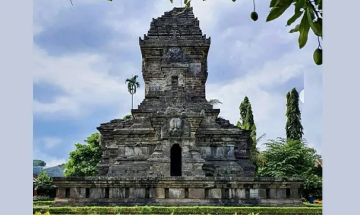 Rekomendasi Wisata Sejarah Candi Di Malang Patut Dikunjungi, Belajar ...