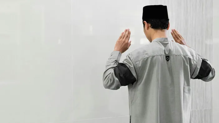 Tata Cara Sholat Tarawih 11 Rakaat Bisa Dilakukan Sendiri Di Rumah