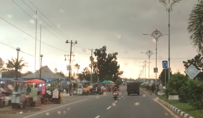 Waspada Suhu Panas Dan Cuaca Yang Berubah-ubah, Hari Ini Lingga ...