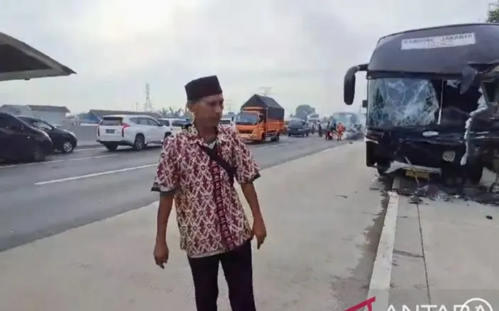 Kronologi Detik Detik Kecelakaan Maut Di Jalan Tol Jakarta Cikampek ...