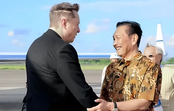 Elon Musk Resmikan Starlink Di Bali: Membawa Internet Satelit Ke ...