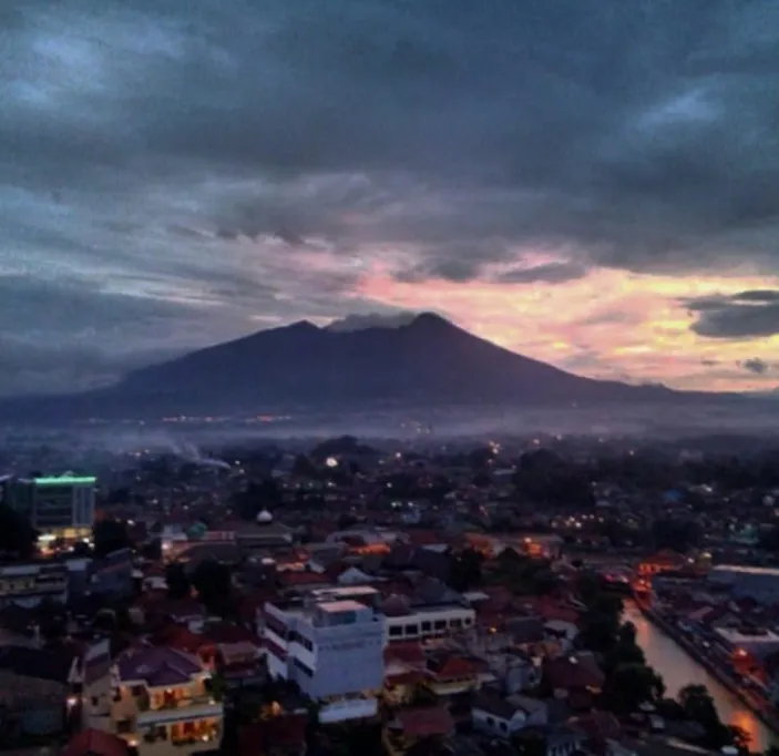 Foodcourt Mall BTM Rekomended Untuk Wisata Kuliner di Bogor, View ...