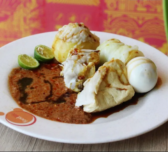 7 Tempat Makan Baso Tahu Enak Dan Terkenal Di Bandung Aroma Ikannya Terasa Banget Dijamin 2169