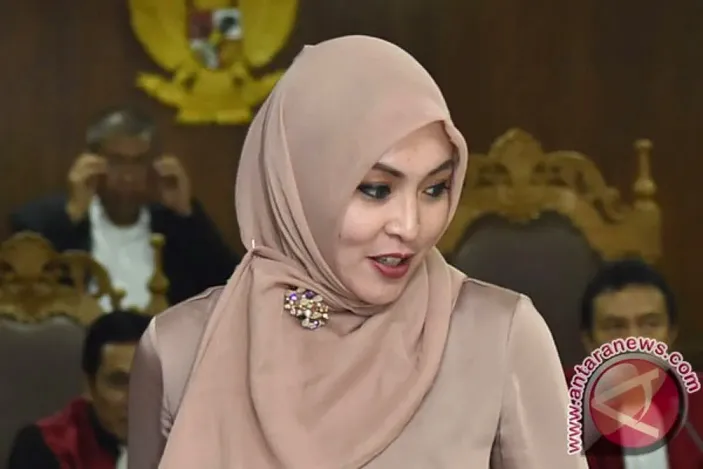 Gaya Hidup Hedon Saat Jadi DPR RI, Artis Cantik Ini Dulu Korupsi Hingga ...