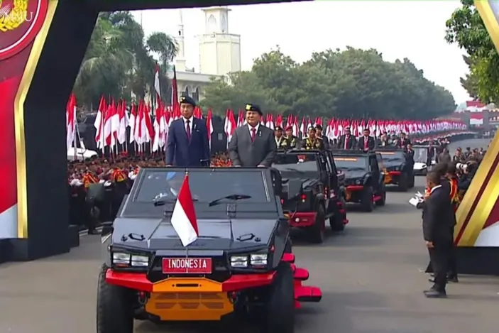 Presiden Joko Widodo (Jokowi) Memimpin Apel Operasi Mantap, Amankan ...