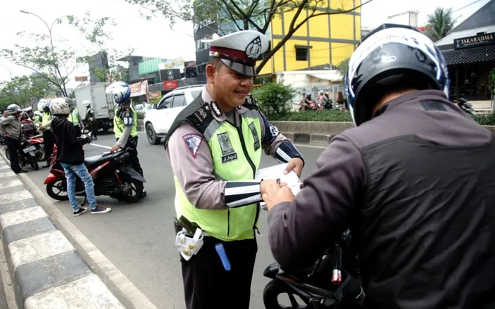 Operasi Zebra Lodaya 2024 Di Bandung, Polisi Lakukan Mobile Hunting ...