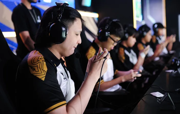 Kalah Dari BSE 1-3, Dominator Esports Turun Ke Lower Bracket HOK ...