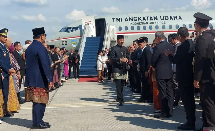 Jokowi Pulang Ke Solo Hari Ini, Ini Pesan Untuk Presiden Baru Dan ...