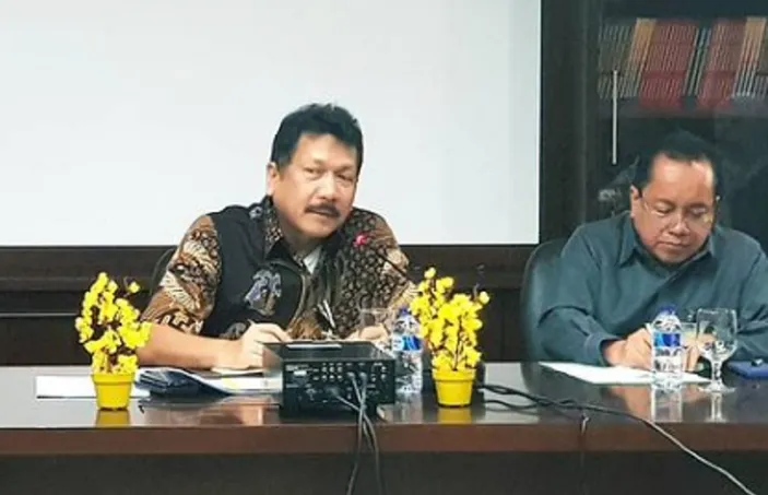 Profil Zarof Ricar: Mantan Pejabat MA, Pria Keturunan Madura Yang ...