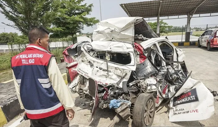 Kecelakaan Maut Di Tol Batang Pemalang Renggut Nyawa Kru TvOne - Derana NTT