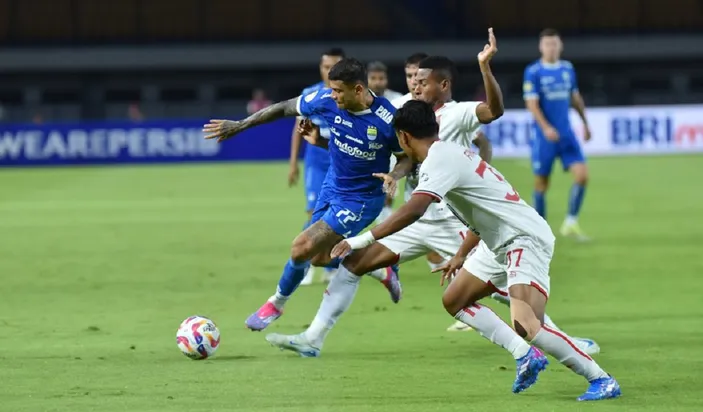 Update Klasemen Usai Persib vs Malut United 2-0: Maung Bandung Masih ...