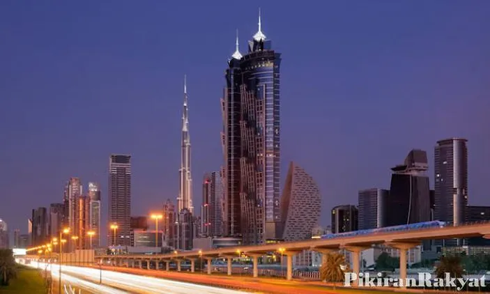 Hotel Tertinggi Di Dunia Dibuka Di Dubai